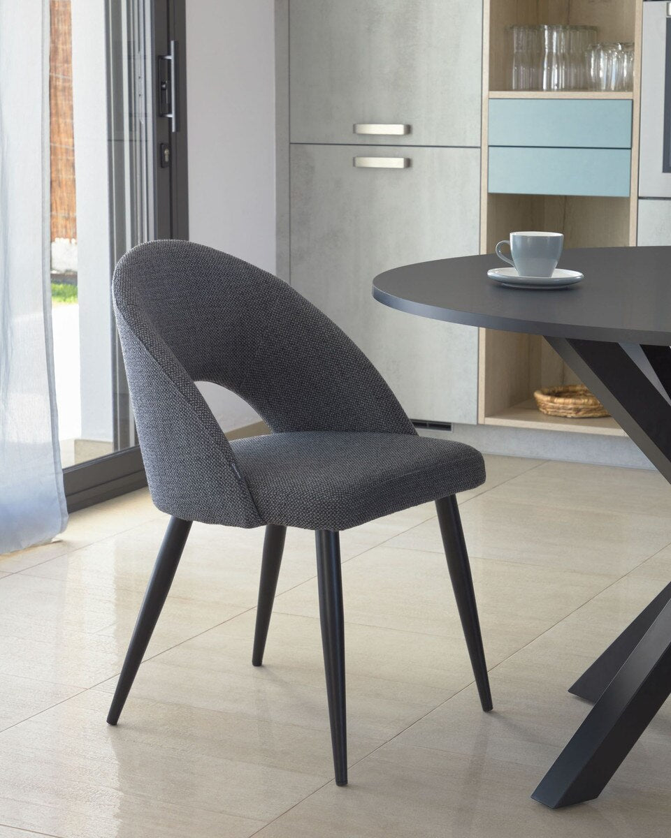 Mael Dining Chair