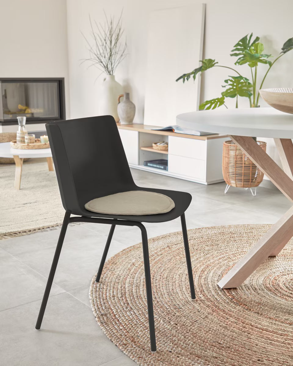 Hannia Dining Chair